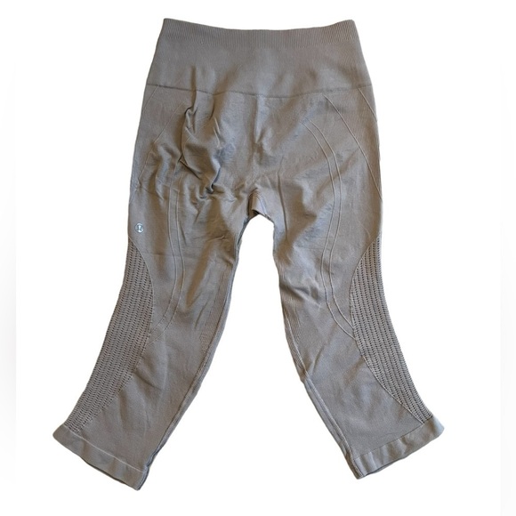 Lululemon Flow & Go Cropped Leggings - 8 - Picture 5 of 8